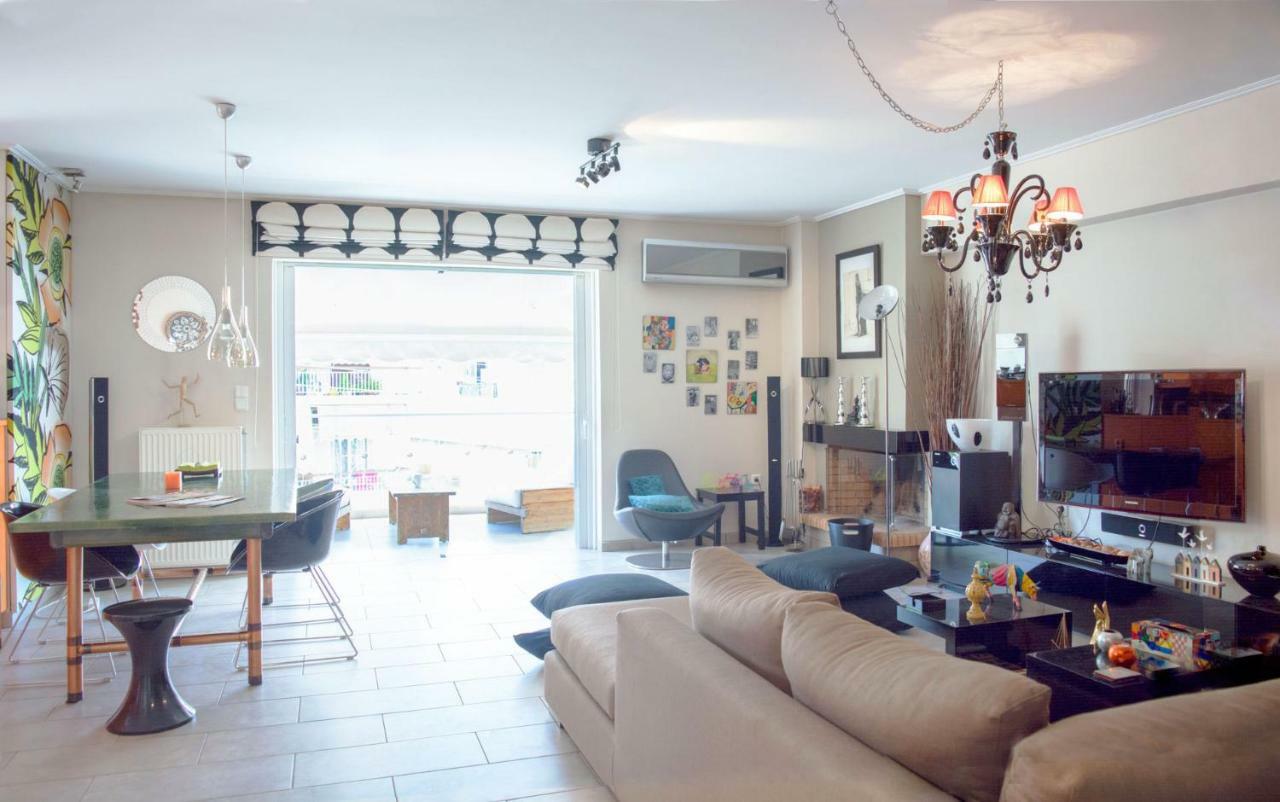 Designer'S Apartment Close To City Center Atena Exterior foto