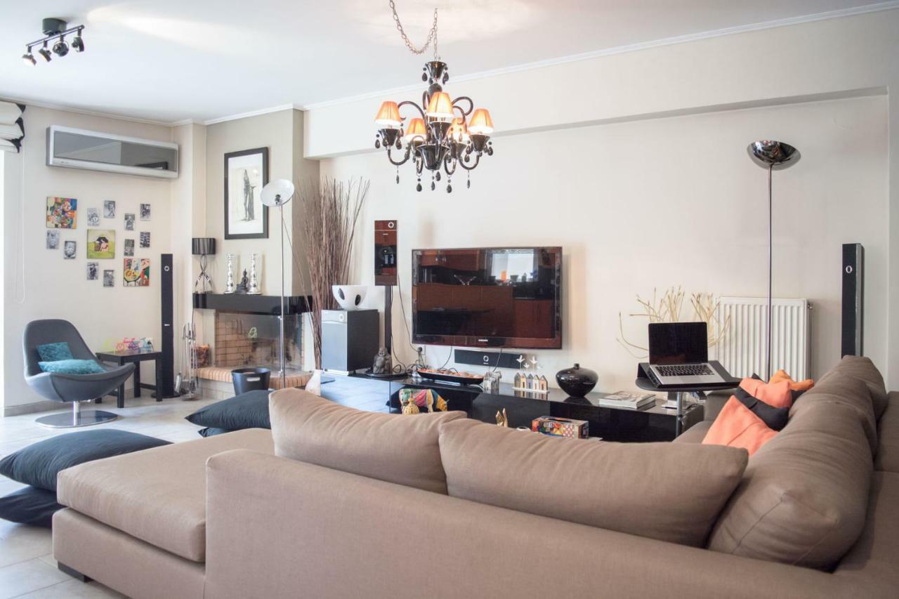 Designer'S Apartment Close To City Center Atena Exterior foto